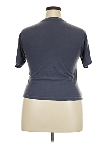 Brandy Melville Short Sleeve T-Shirt (view 2)