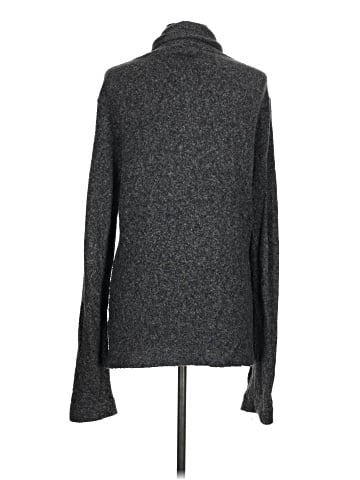 Hollister Cardigan (view 2)